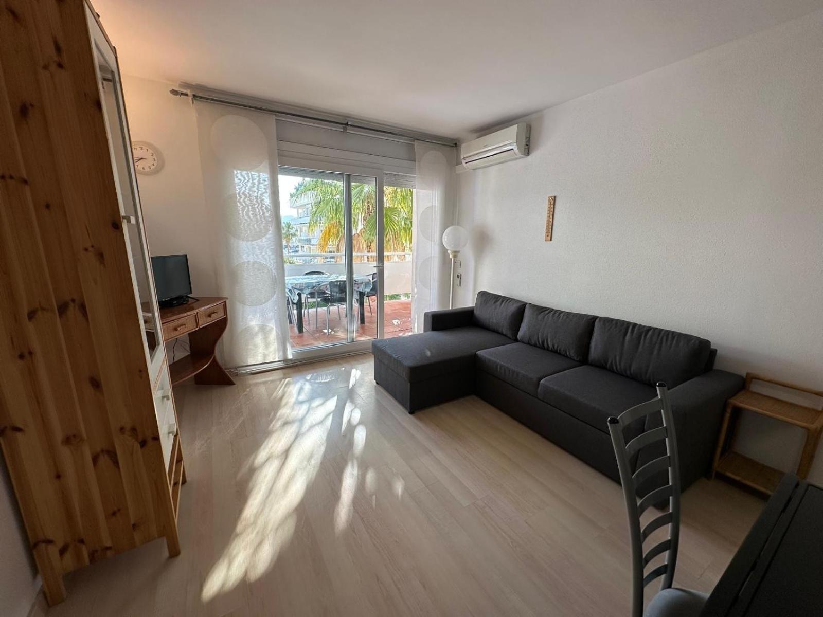 Bonito Piso En Roses Con Piscina Y Parking Av-66 Apartment Exterior photo